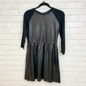 Zara Knit, Faux leather Fit & Flare Dress SzM (D8)